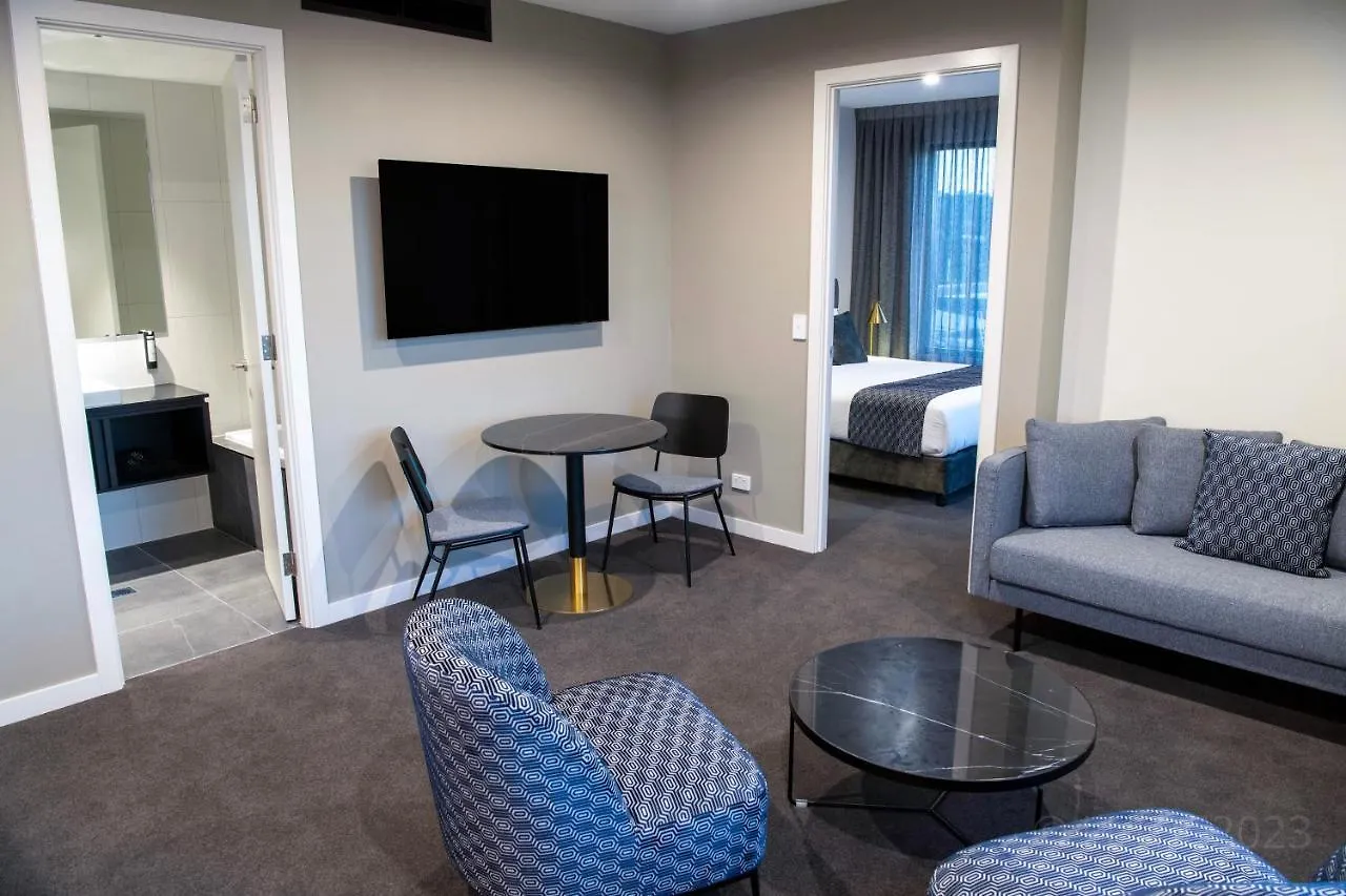 ****  Mantra Tonsley Adelaide Aparthotel Australia