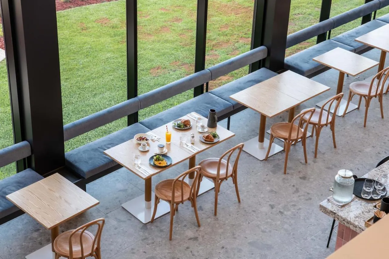 Mantra Tonsley Adelaide Aparthotel