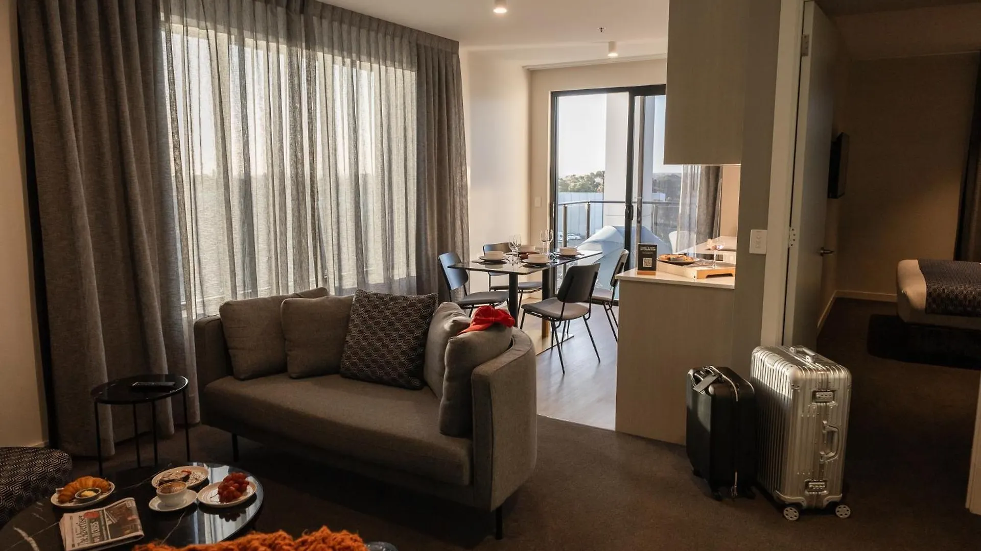 ****  Mantra Tonsley Adelaide Aparthotel Australia