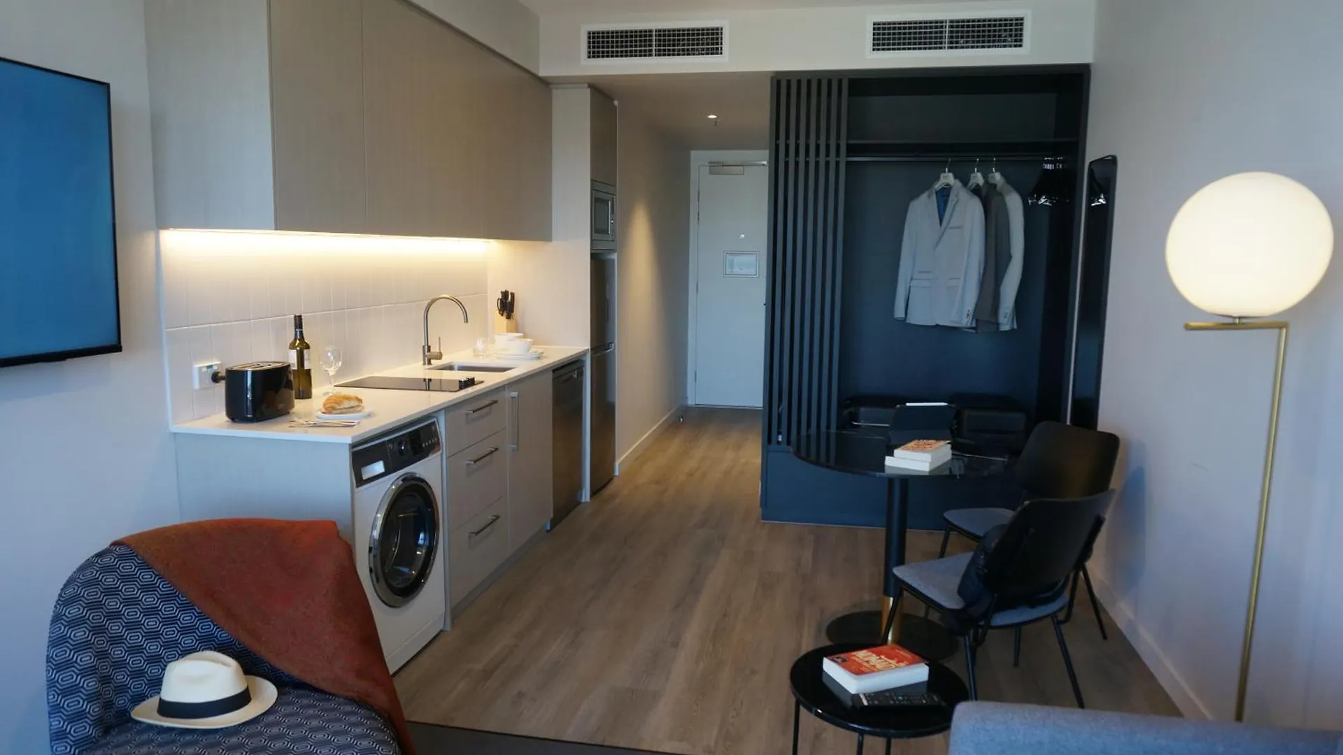 Mantra Tonsley Adelaide Aparthotel