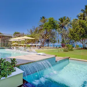 castaways-resort-spa.queenslandhotels.net/